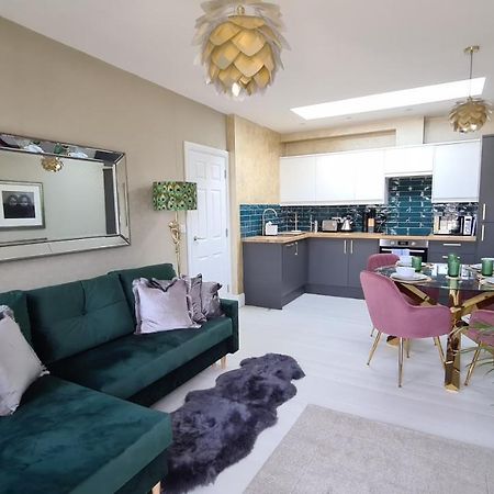 The Loughborough - Elegant, Glamourous Boutique 1 Bed, Central Труро Екстер'єр фото