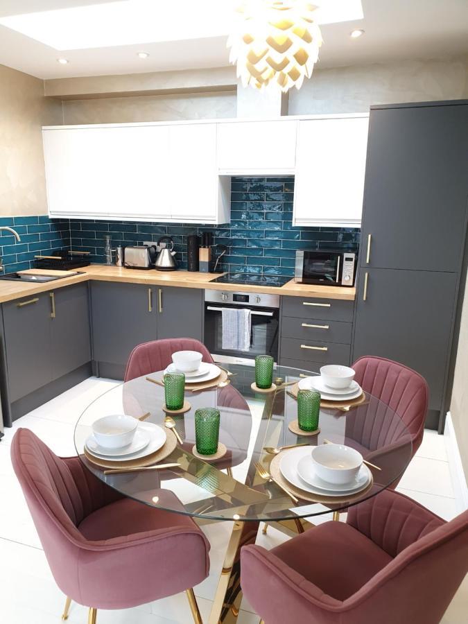 The Loughborough - Elegant, Glamourous Boutique 1 Bed, Central Труро Екстер'єр фото
