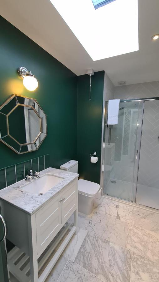 The Loughborough - Elegant, Glamourous Boutique 1 Bed, Central Труро Екстер'єр фото
