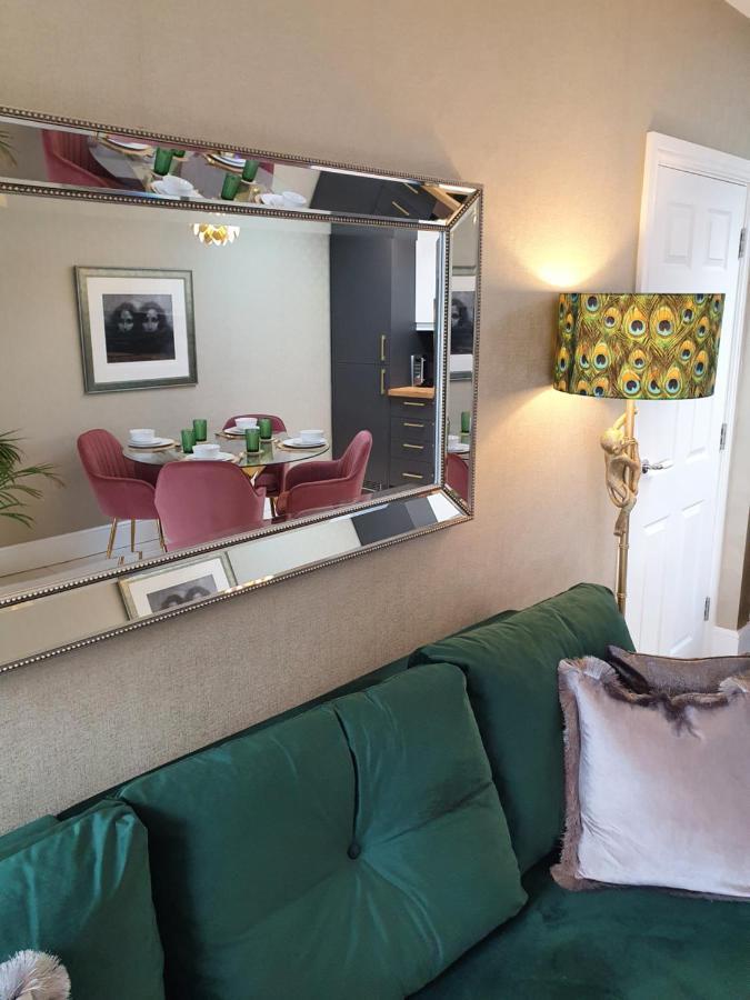 The Loughborough - Elegant, Glamourous Boutique 1 Bed, Central Труро Екстер'єр фото